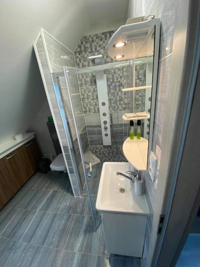 Centrum Apartman S- Dom Бардеёв Экстерьер фото